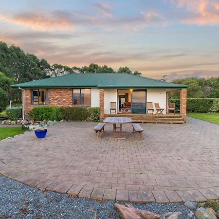 Villa Ocean & Mountain Views - Kaikoura Extérieur photo