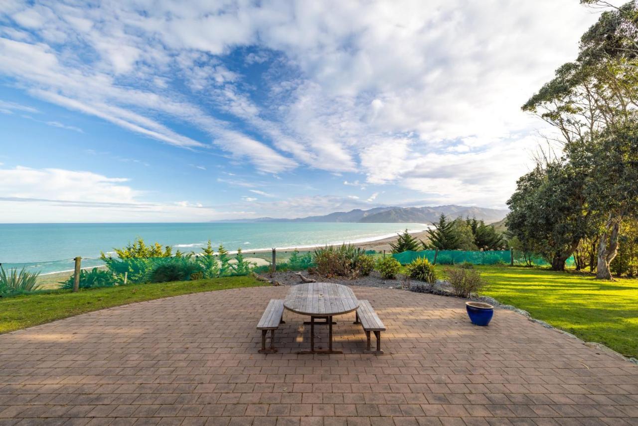 Villa Ocean & Mountain Views - Kaikoura Extérieur photo